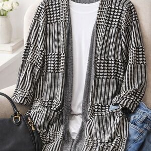 Black & White Patterned Open-Front Women's Sweater Cardigan